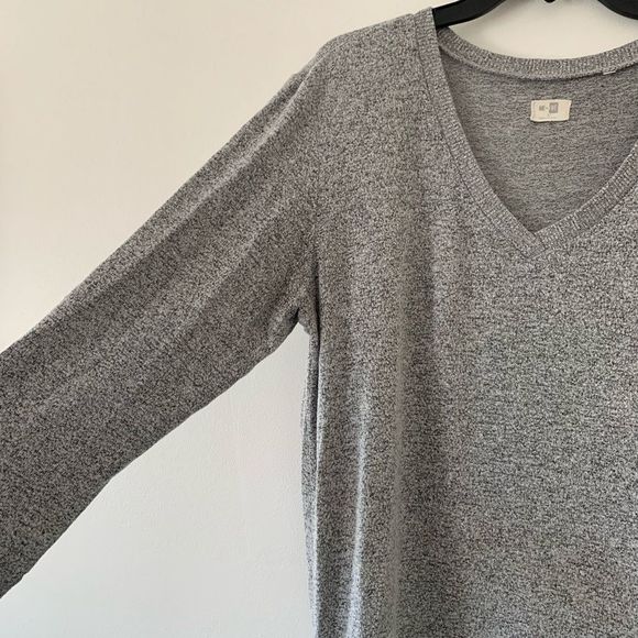 V-neck lightweight sweater pacsun - Picture 3 of 6